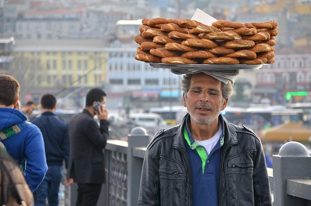 Susamlı Simit (yarım porsiyon)